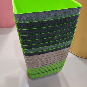 Multi-compartment felt storage box set