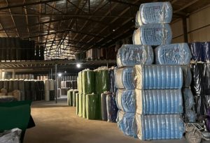 High-density polyester fiber oil-absorbing felt