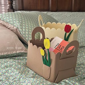 Multifunctional foldable felt storage basket